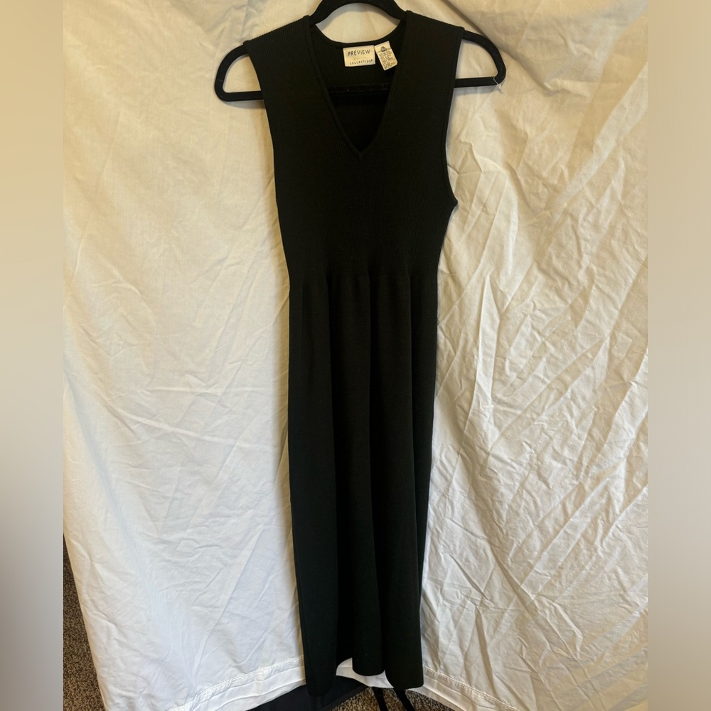 Women’s fitted dress